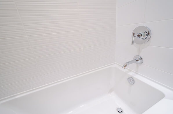 Mantenimiento de Bañeras de Hidromasaje: Consejos Prácticos
